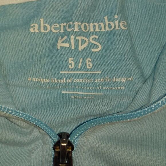 Abercrombie Kids Light Blue Hoodie - Size 5/6 - Pre-owned - Picture 5 of 5